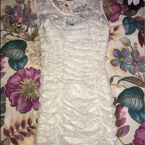 BEIGE/GOLD LACE ROSE TRIM EVENING DRESS